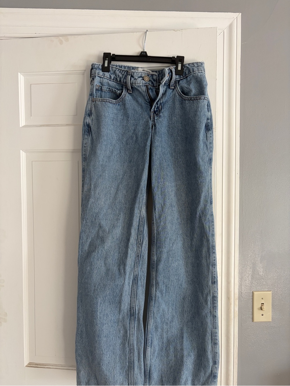 Hollister Low Rise Baggy Jeans- 00 Long